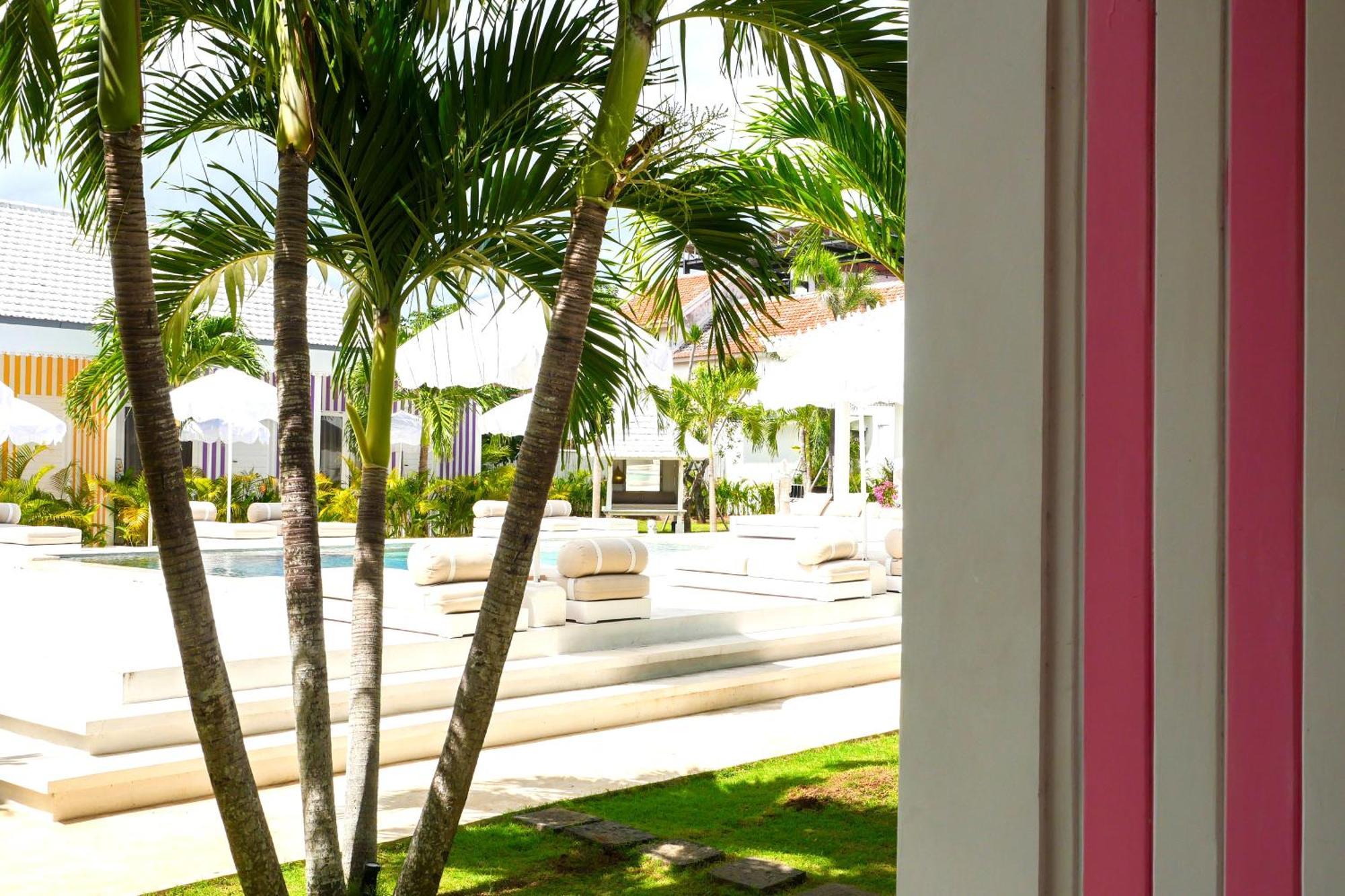 Ria Uluwatu, Tropical Chic Hotel 외부 사진