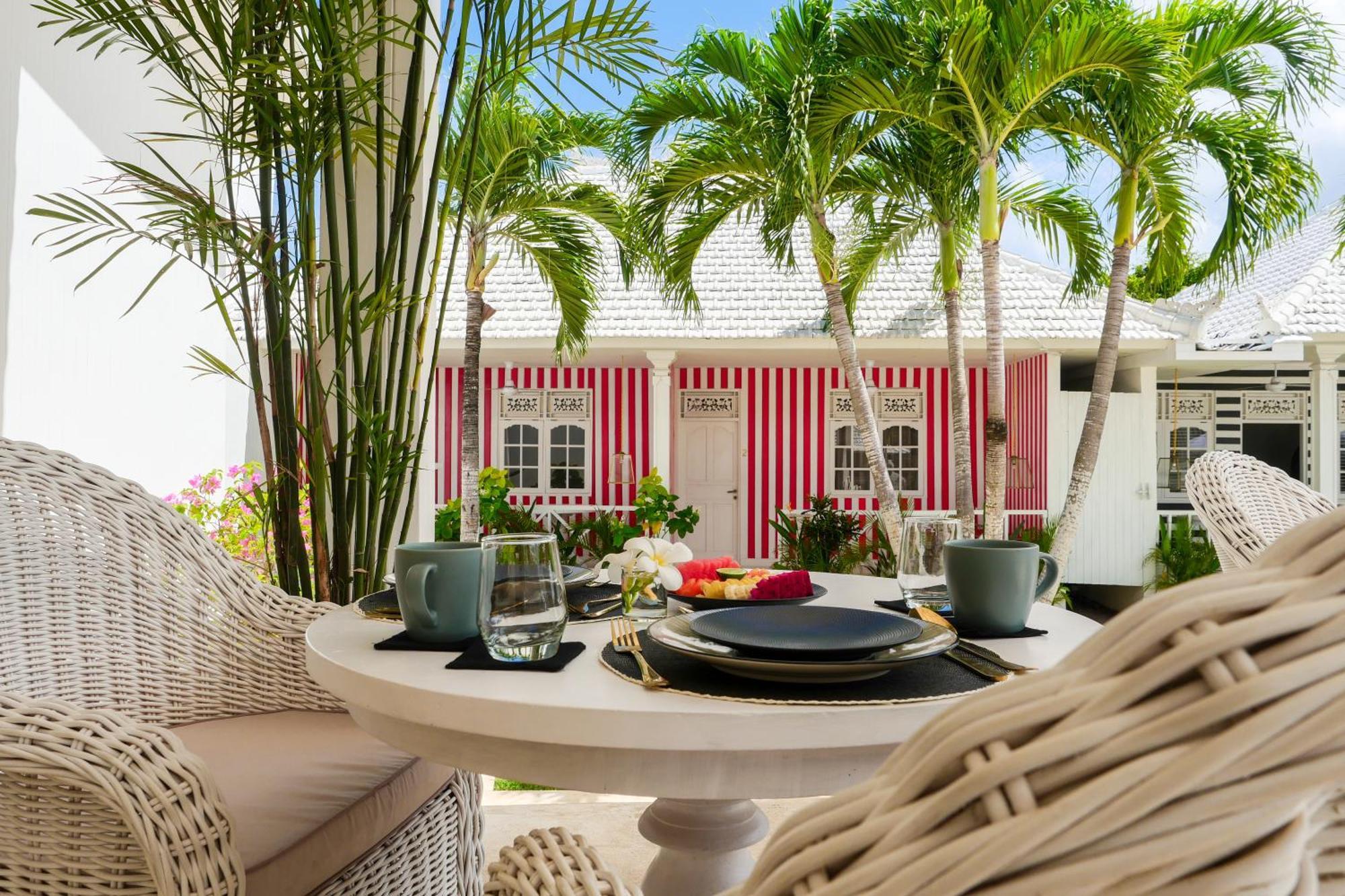 Ria Uluwatu, Tropical Chic Hotel 외부 사진
